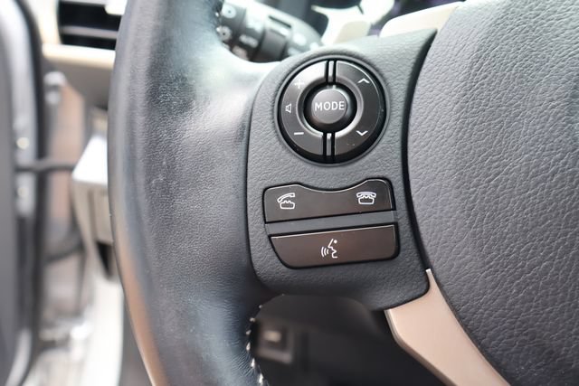 Used 2016 Lexus IS 200t RWD image 26