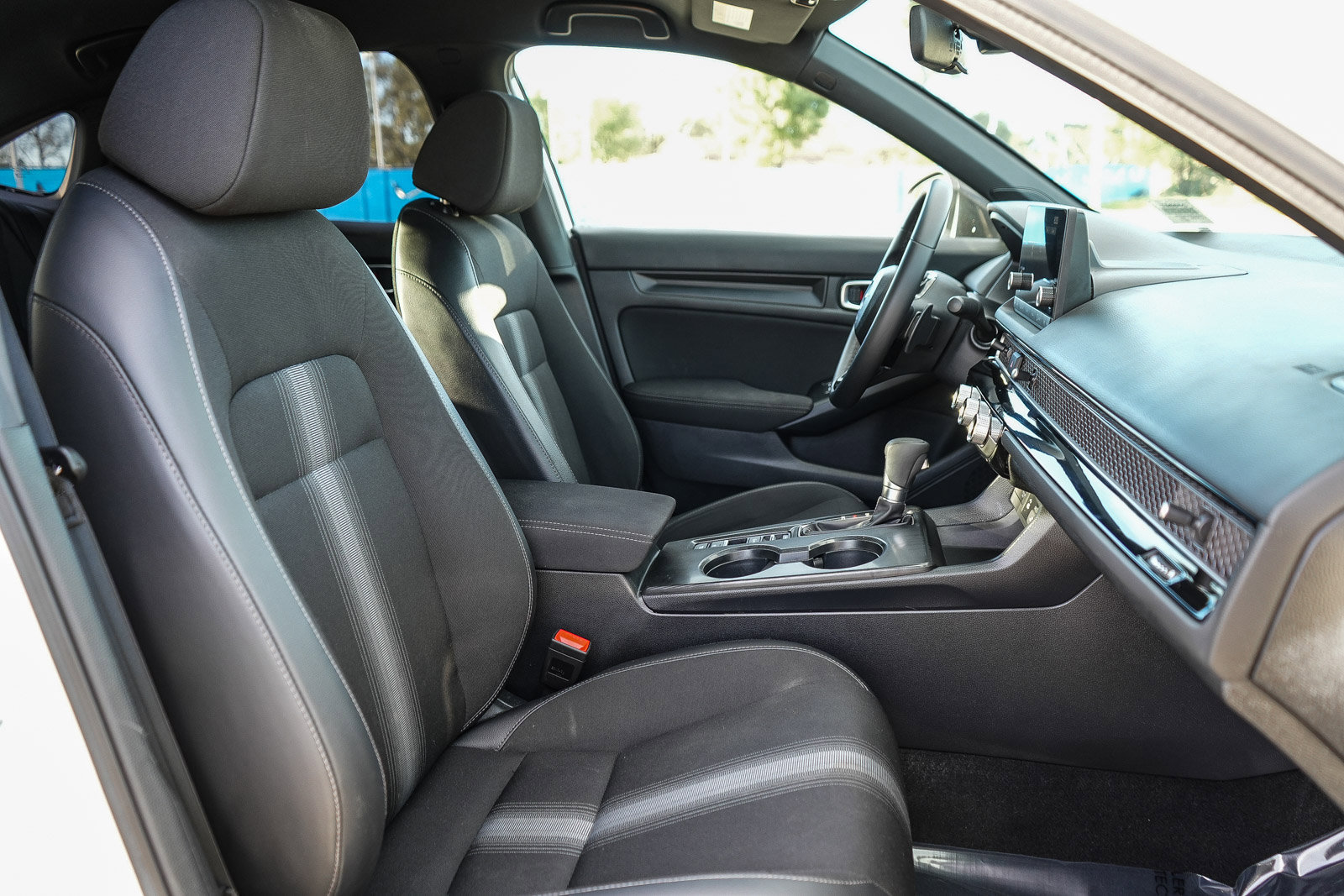 Used 2025 Honda Civic Sport image 17