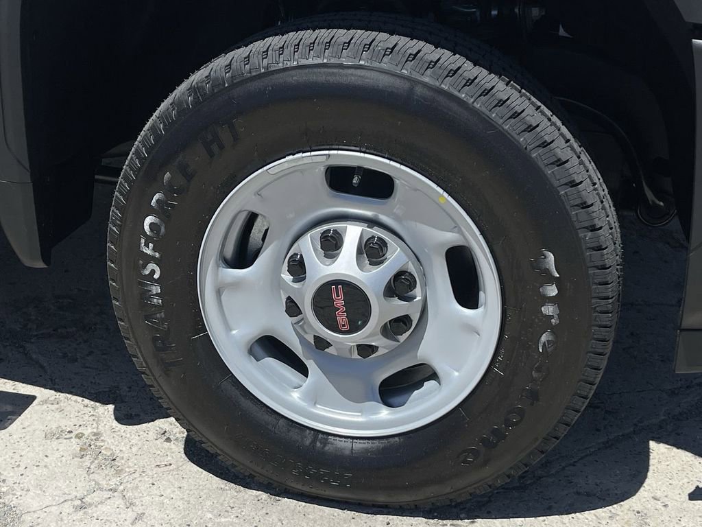 New 2026 GMC Sierra 2500 Pro AWD/4WD image 28