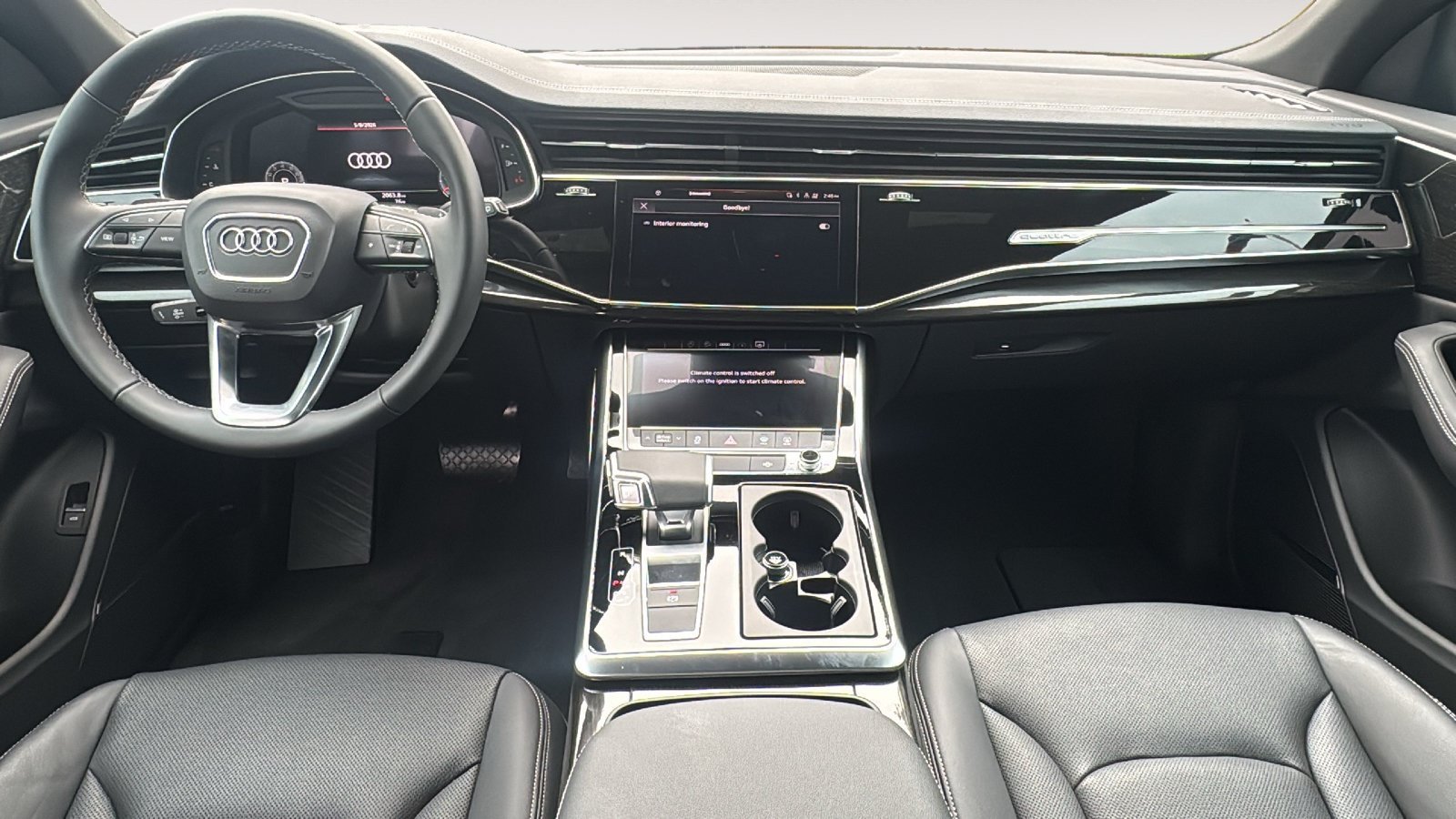 Used 2024 Audi Q8 Premium Plus AWD/4WD image 17