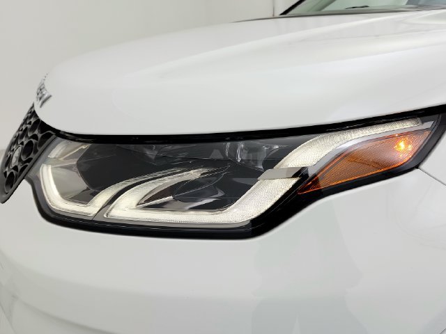 Certified 2025 Land Rover Discovery Sport S AWD/4WD image 18