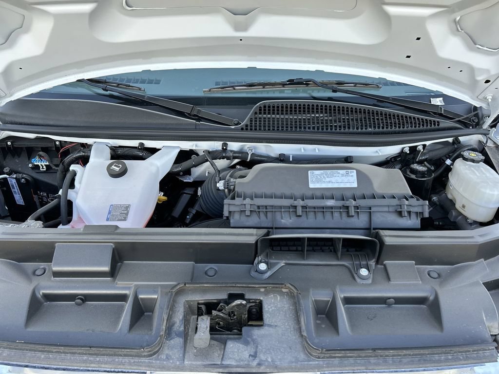 New 2025 GMC Savana 3500 w/ Power Convenience Package RWD image 29