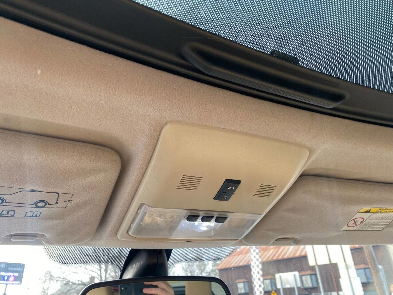 Used 2005 Land Rover LR3 SE image 32