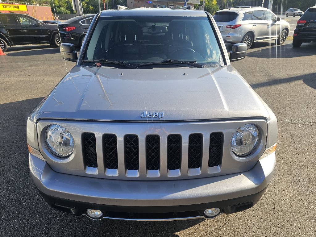Used 2017 Jeep Patriot High Altitude FWD image 8