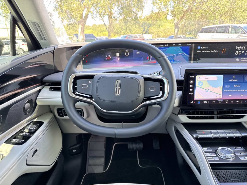 New 2026 Lincoln Nautilus Premier w/ Equipment Group 102A AWD/4WD image 17