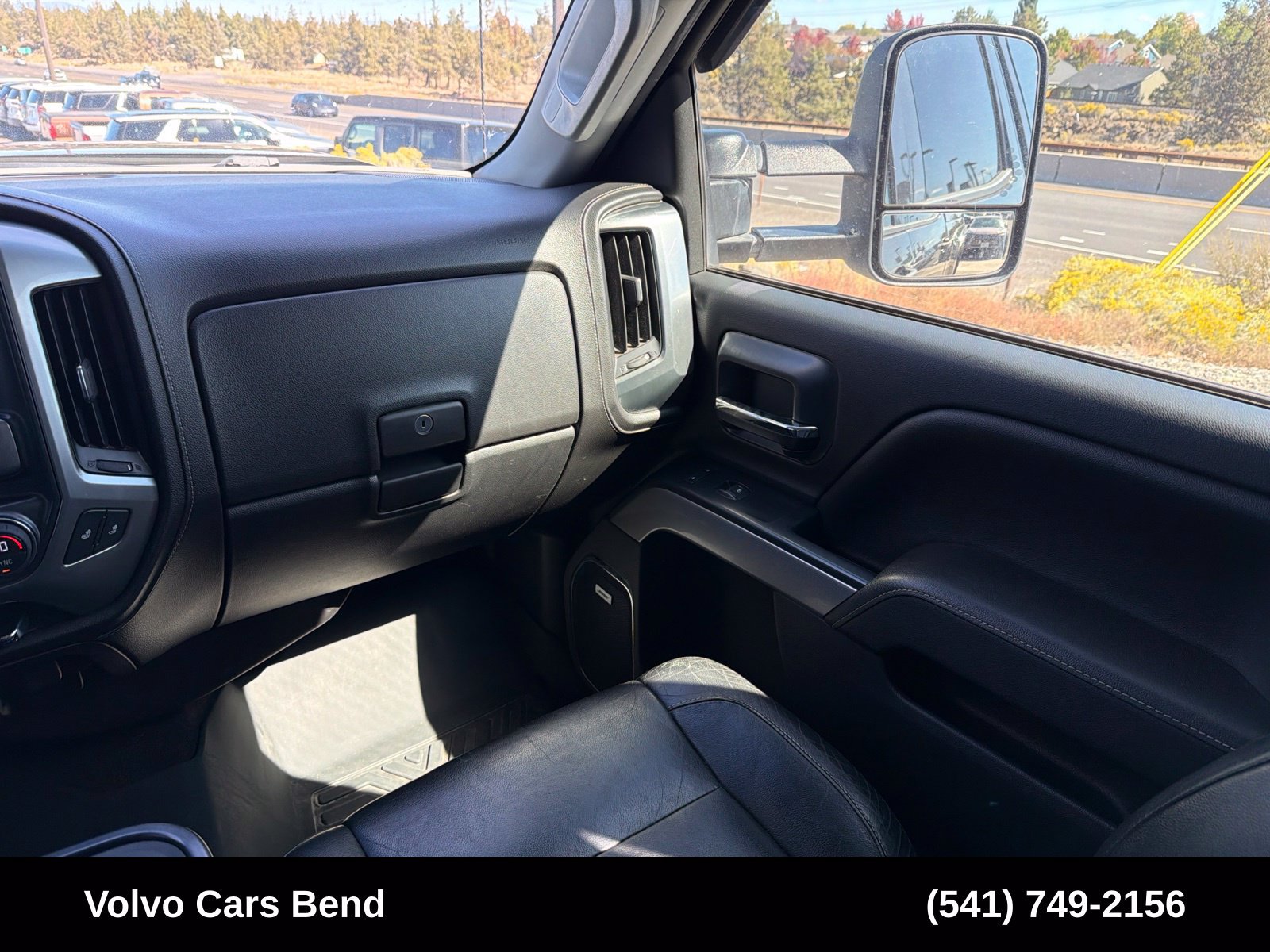 Used 2015 Chevrolet Silverado 2500 LTZ w/ Duramax Plus Package AWD/4WD image 13