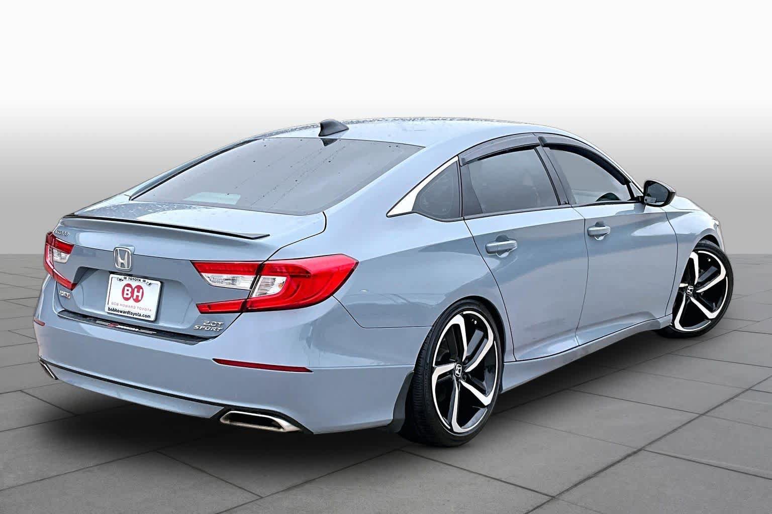 Used 2022 Honda Accord Sport image 13