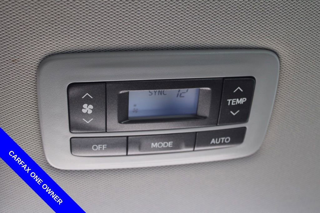 Used 2017 Toyota Sienna SE Premium image 29