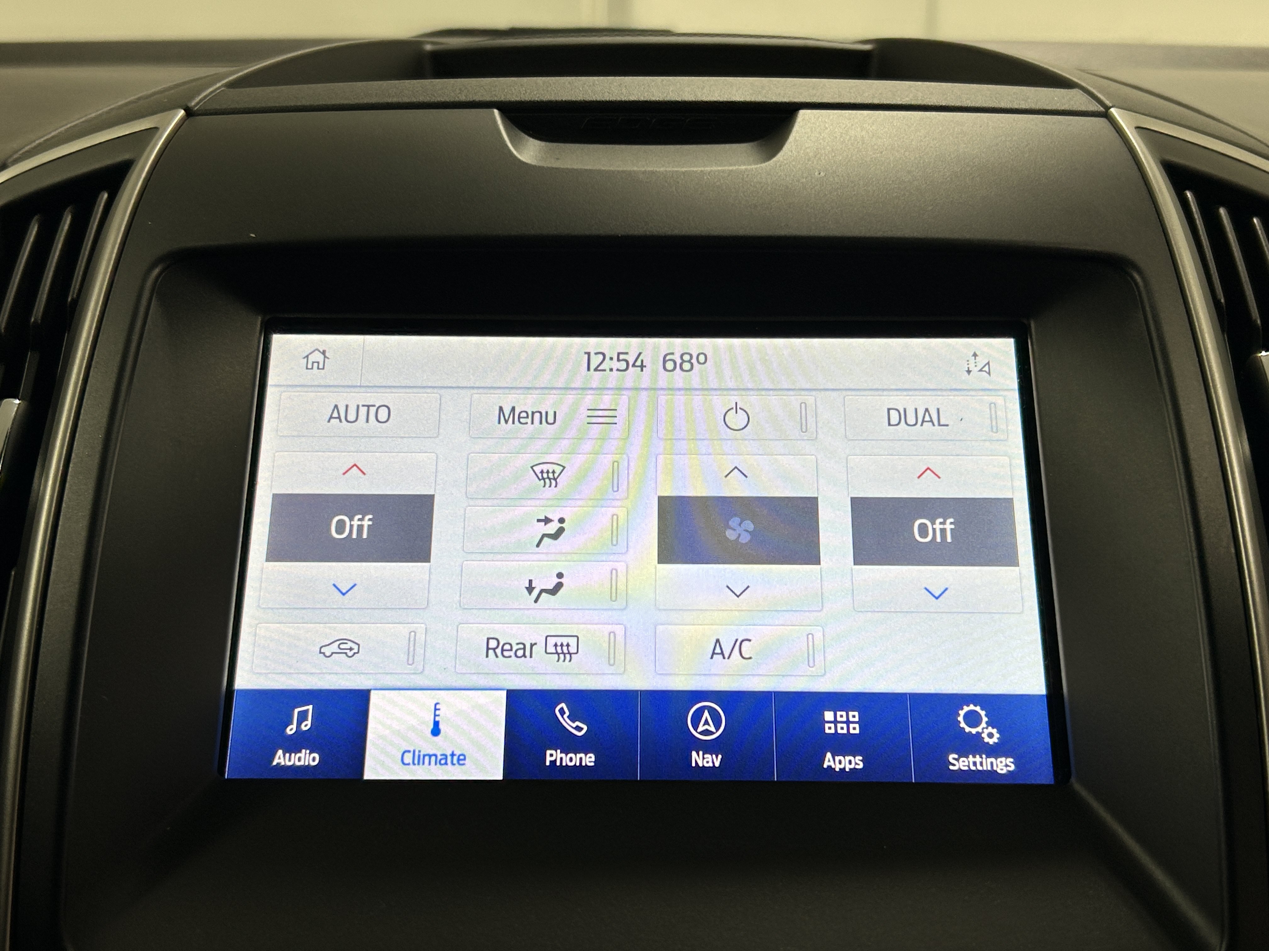 Used 2020 Ford Edge SEL w/ Convenience Package AWD/4WD image 6
