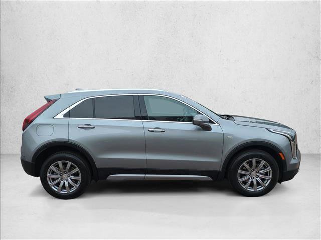 Used 2023 Cadillac XT4 Premium Luxury image 4