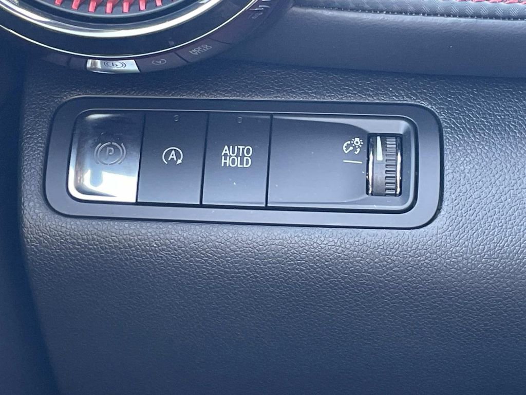 Used 2025 Chevrolet Equinox RS image 31