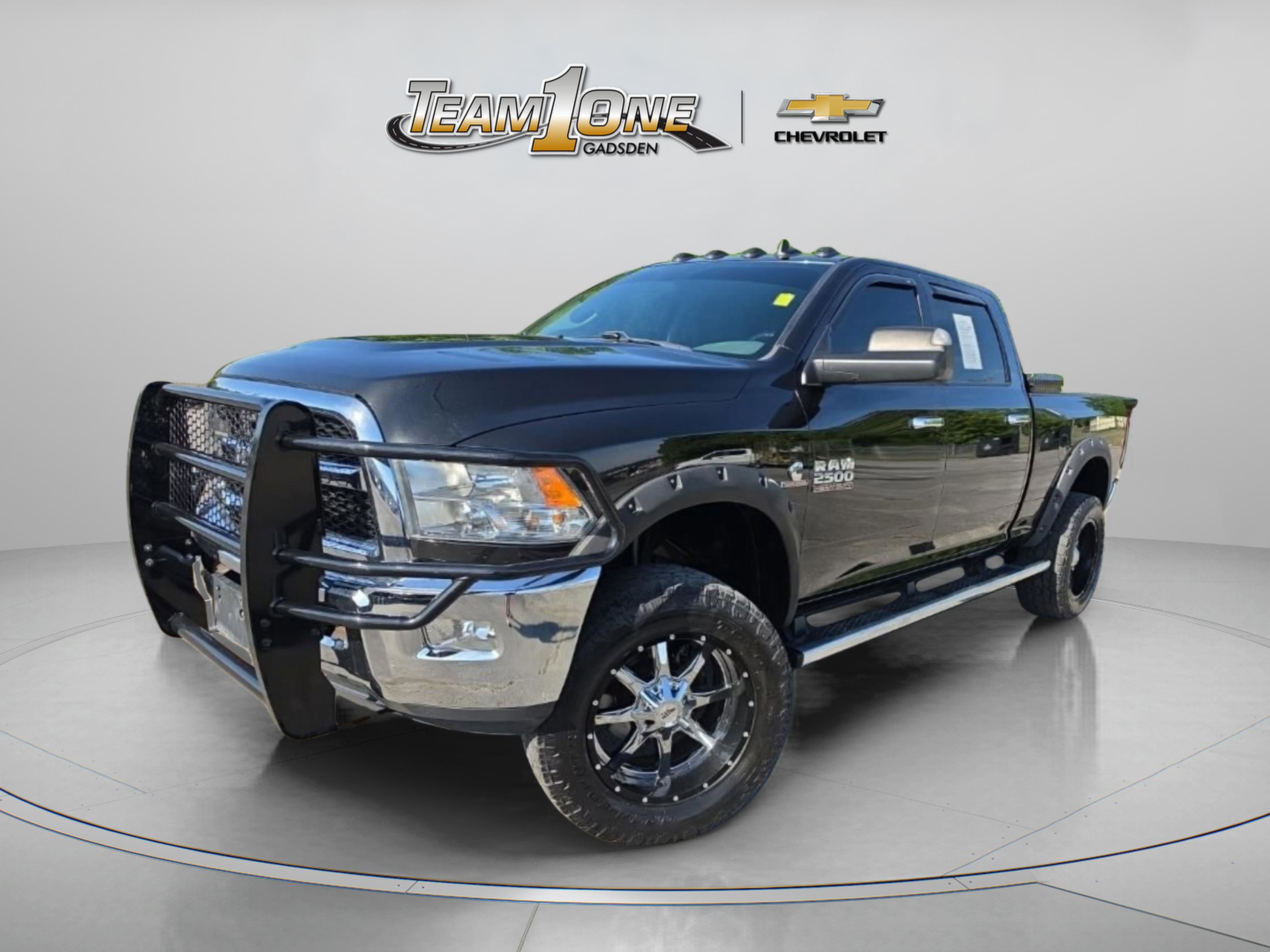 Used 2018 RAM 2500 SLT w/ Luxury Group AWD/4WD image 4
