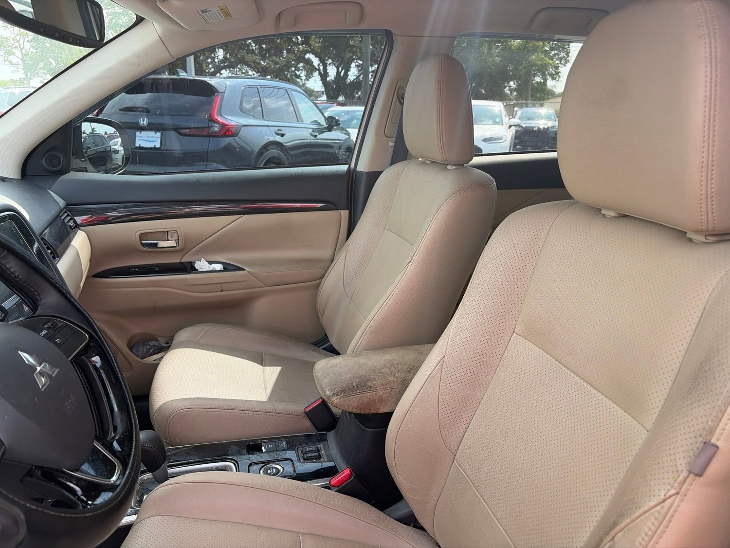 Used 2018 Mitsubishi Outlander SEL AWD/4WD image 11