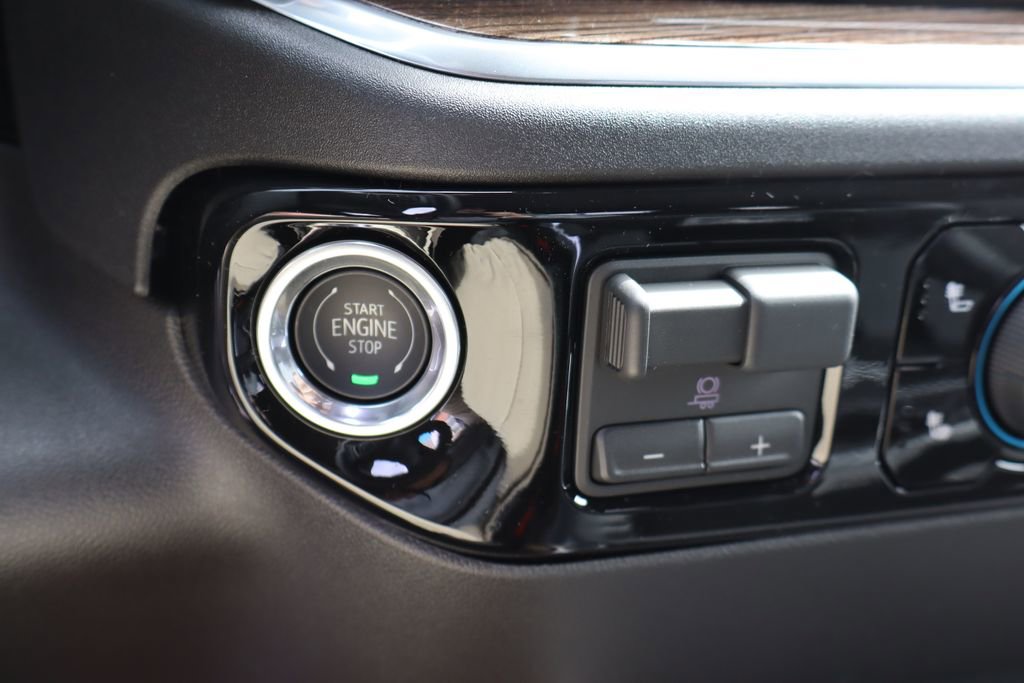 New 2026 Chevrolet Silverado 2500 LT image 19