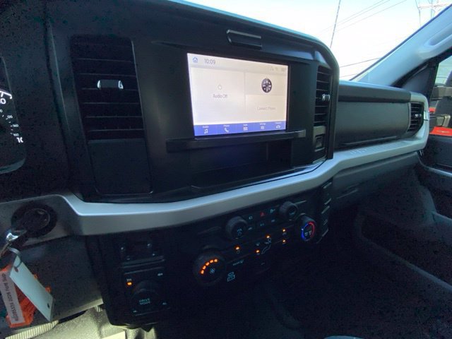 Used 2026 Ford F350 XLT w/ 360-Degree Camera Package AWD/4WD image 20