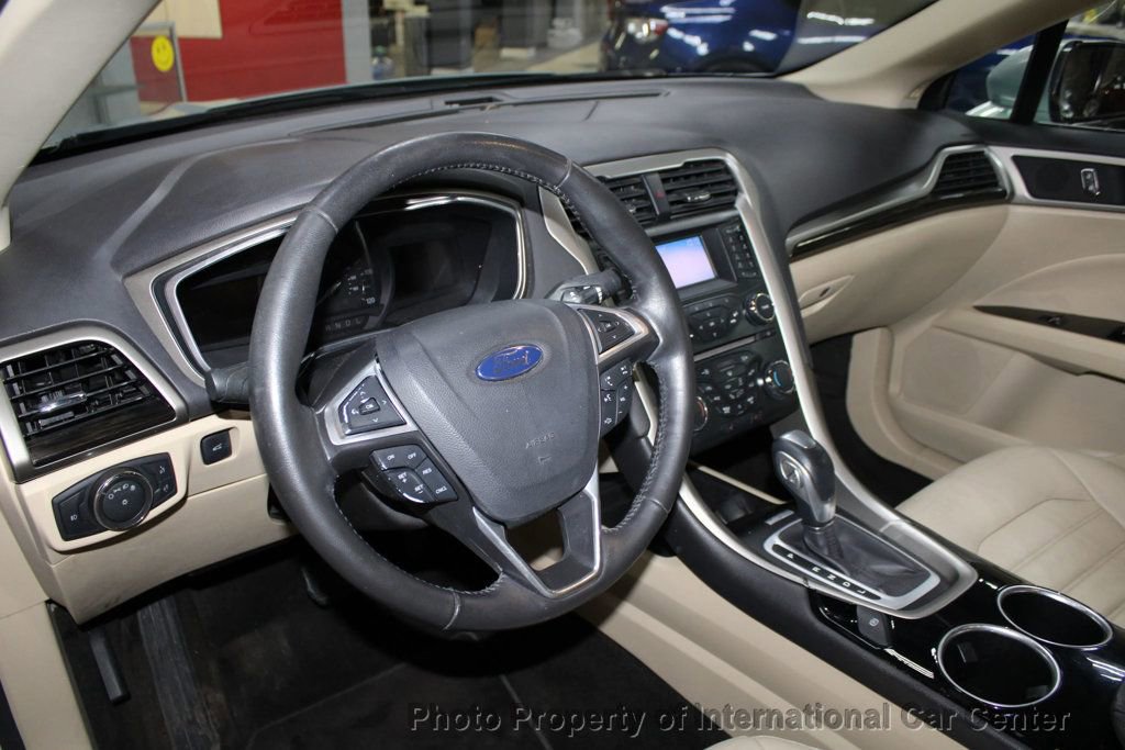 Used 2013 Ford Fusion SE image 12