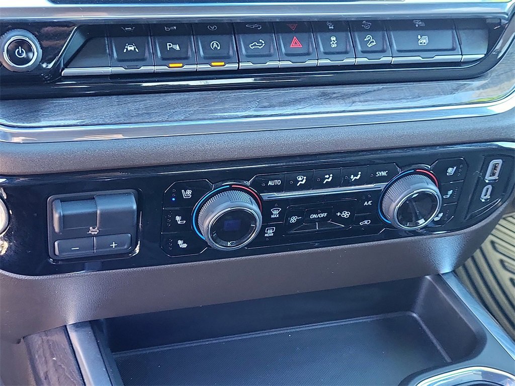 Certified 2025 Chevrolet Silverado 1500 LTZ w/ Z71 Off-Road Package image 27