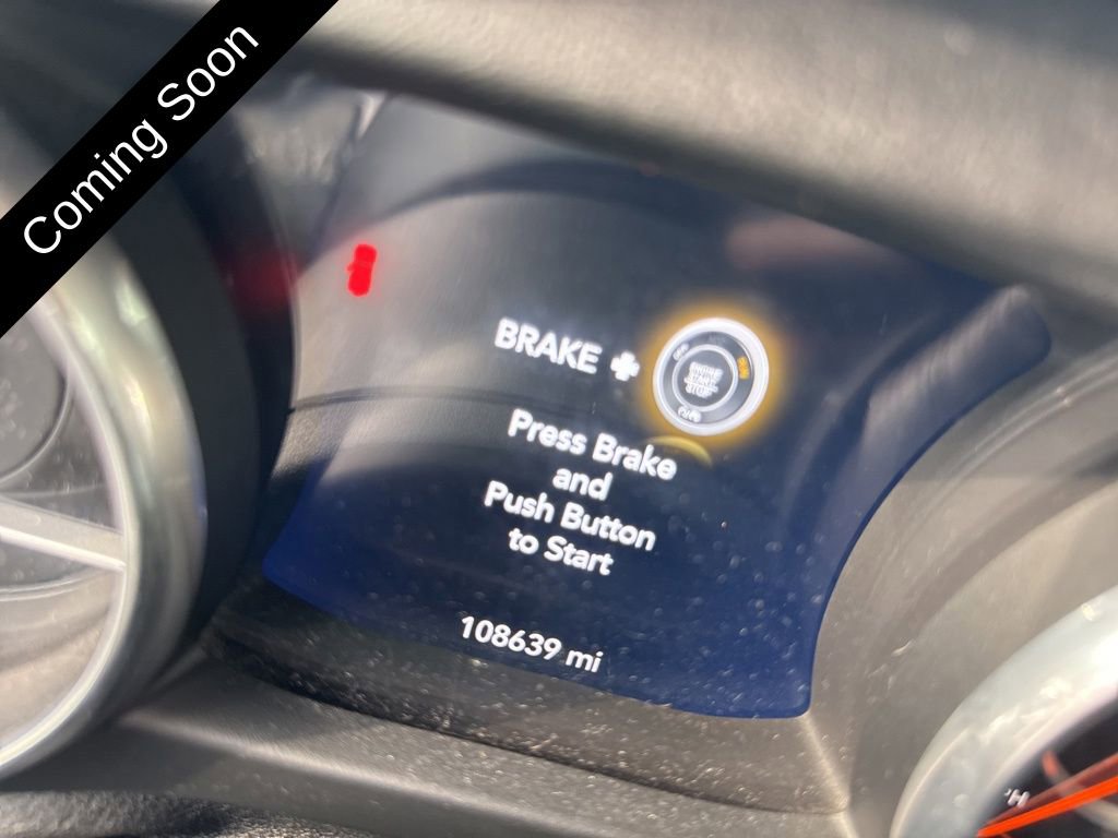 Used 2018 Jeep Wrangler Unlimited Sahara image 11