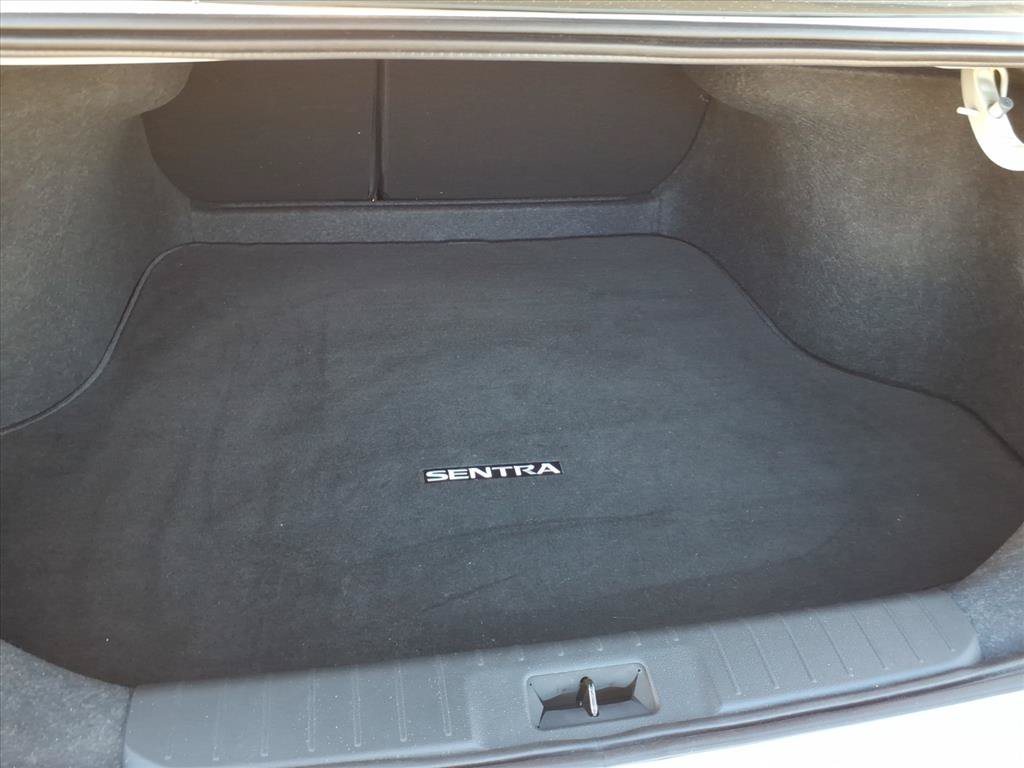 Used 2025 Nissan Sentra S FWD image 10