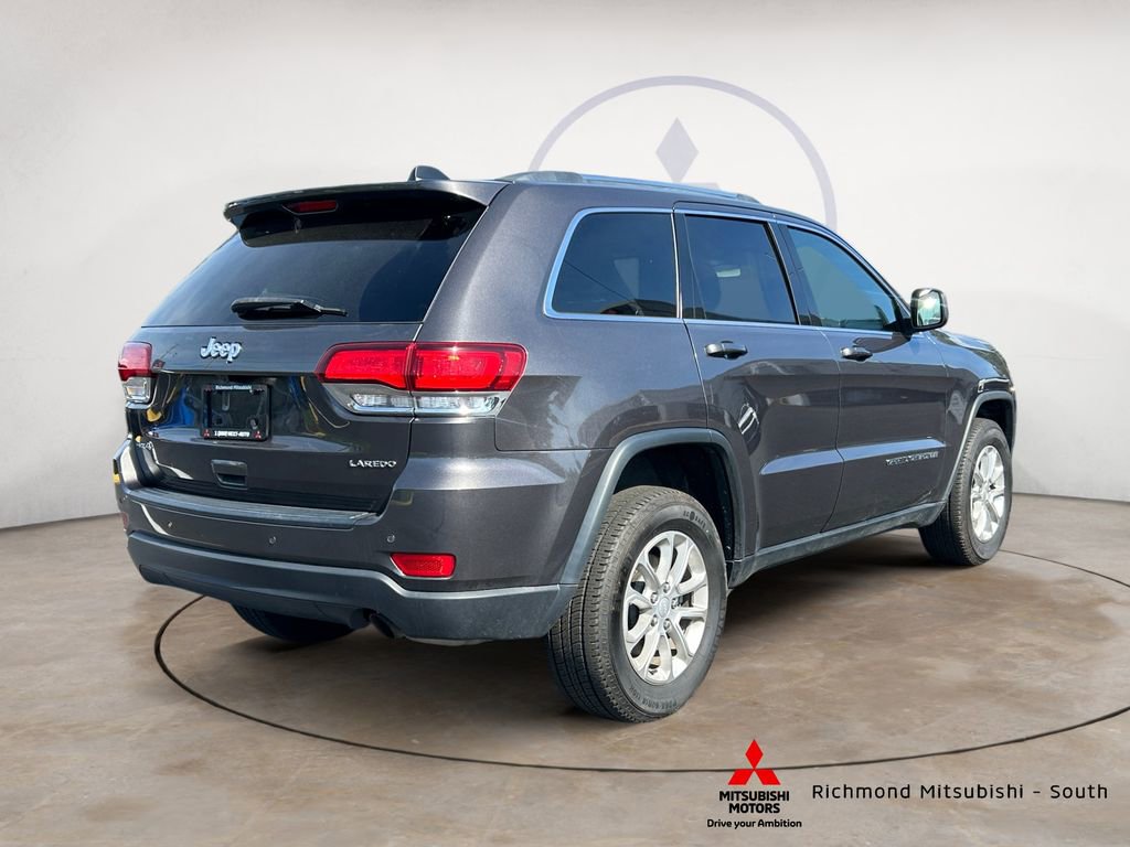 Used 2021 Jeep Grand Cherokee Laredo AWD/4WD image 3
