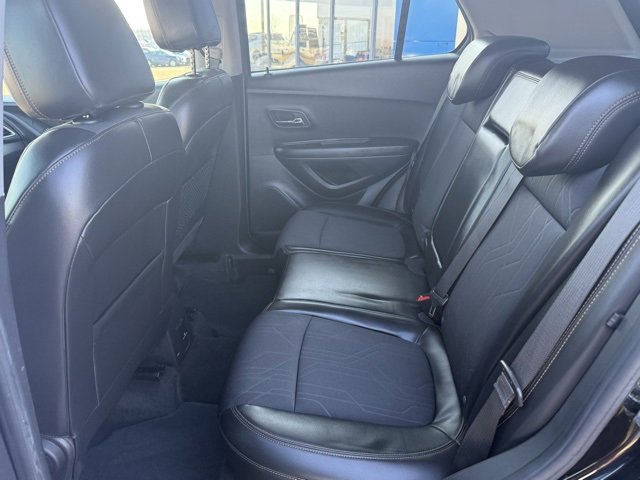 Used 2019 Chevrolet Trax LT w/ LT Convenience Package image 32