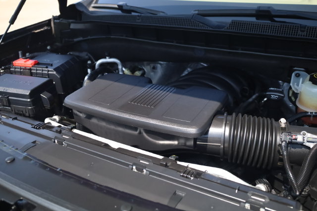 Used 2022 Chevrolet Tahoe Premier AWD/4WD image 9