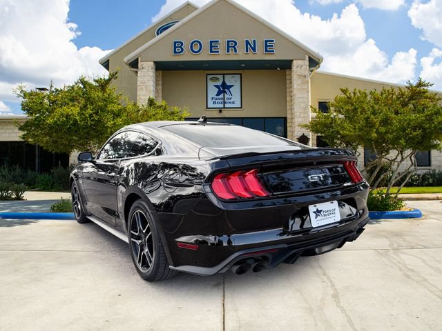 Used 2022 Ford Mustang GT Premium RWD image 3