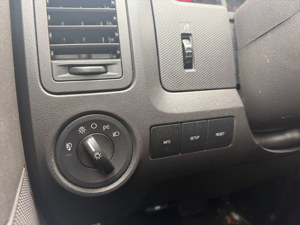 Used 2012 Ford Escape XLT FWD image 17
