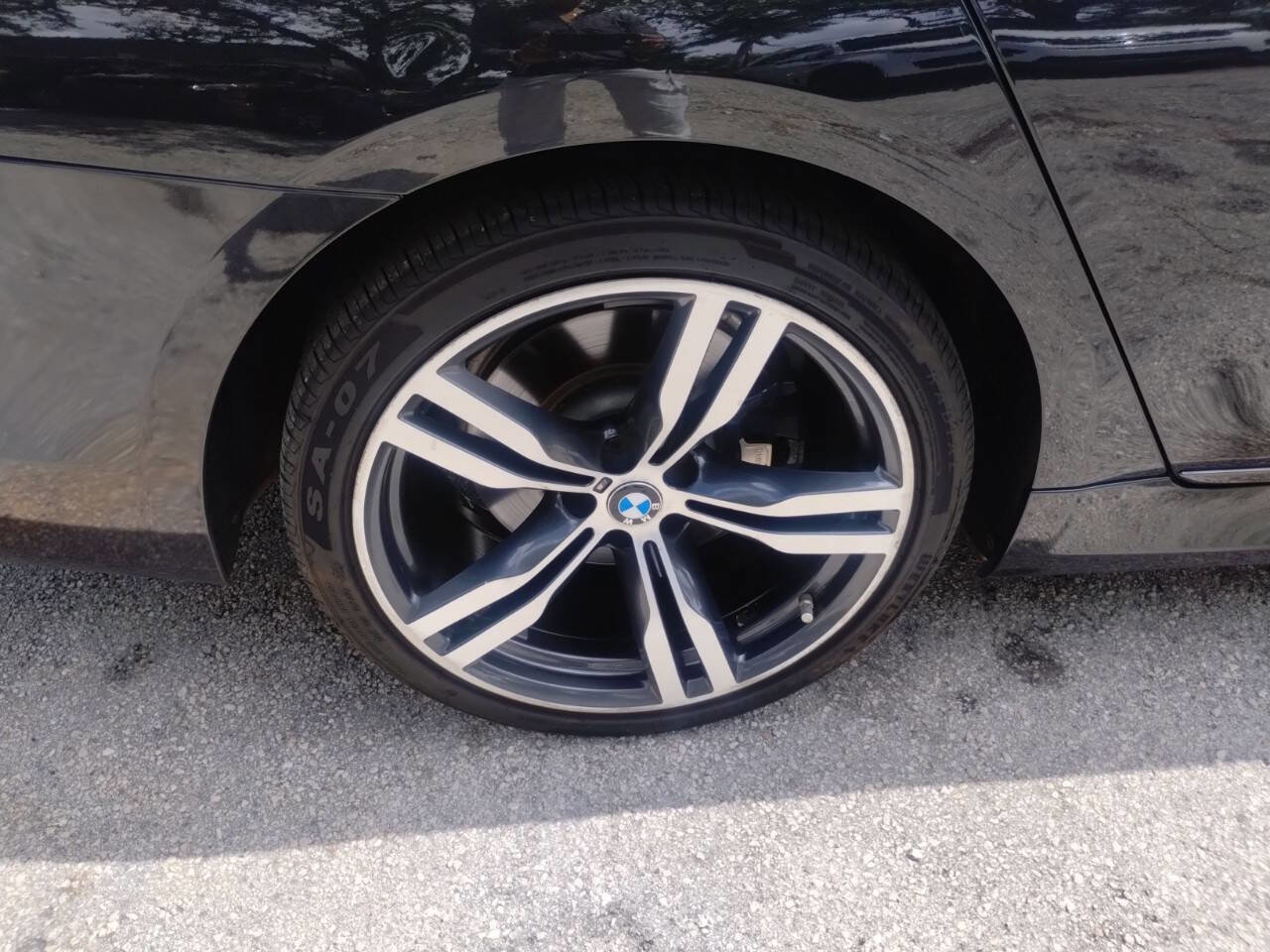 Used 2016 BMW 750i image 42