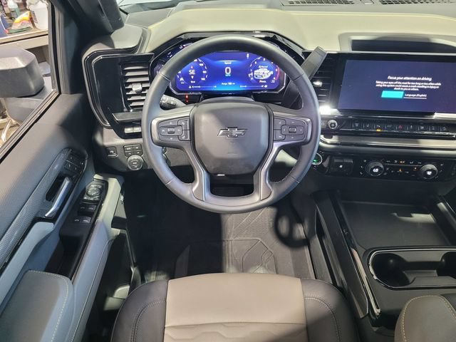 New 2026 Chevrolet Silverado 2500 ZR2 w/ LPO, Dark Essentials Package AWD/4WD image 12