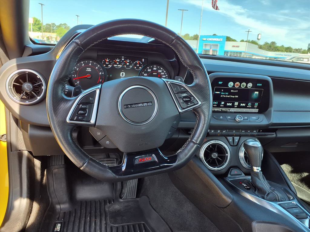 Used 2018 Chevrolet Camaro SS image 23