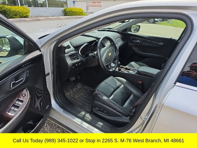 Used 2015 Chevrolet Impala LTZ FWD image 10