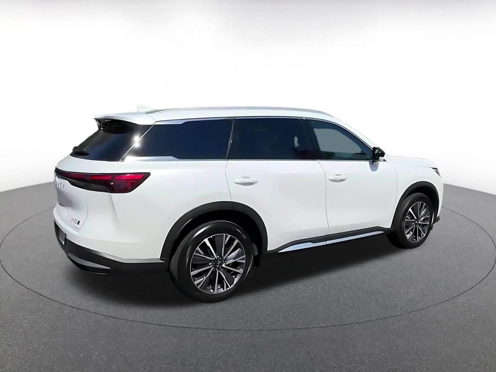 Used 2026 INFINITI QX60 Luxe AWD/4WD image 15