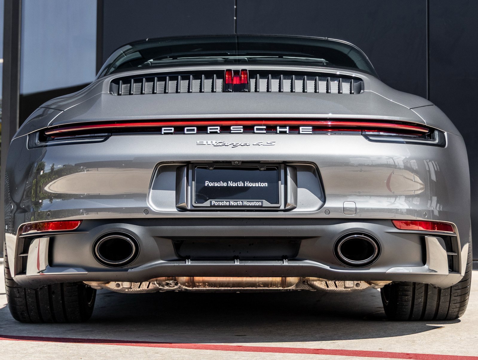 Used 2024 Porsche 911 Targa 4S w/ Premium Package image 11