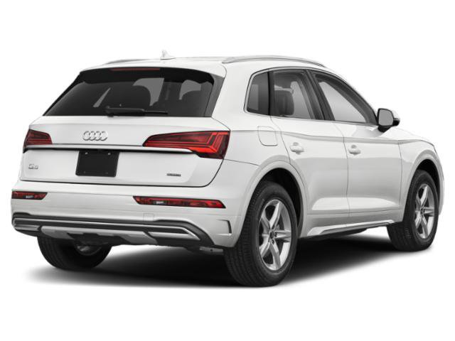 Used 2023 Audi Q5 2.0T Premium w/ Convenience Package AWD/4WD image 2