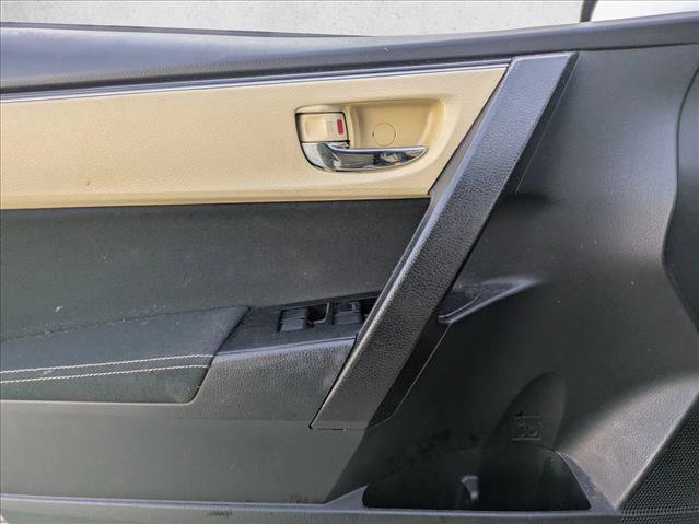 Used 2019 Toyota Corolla LE image 9