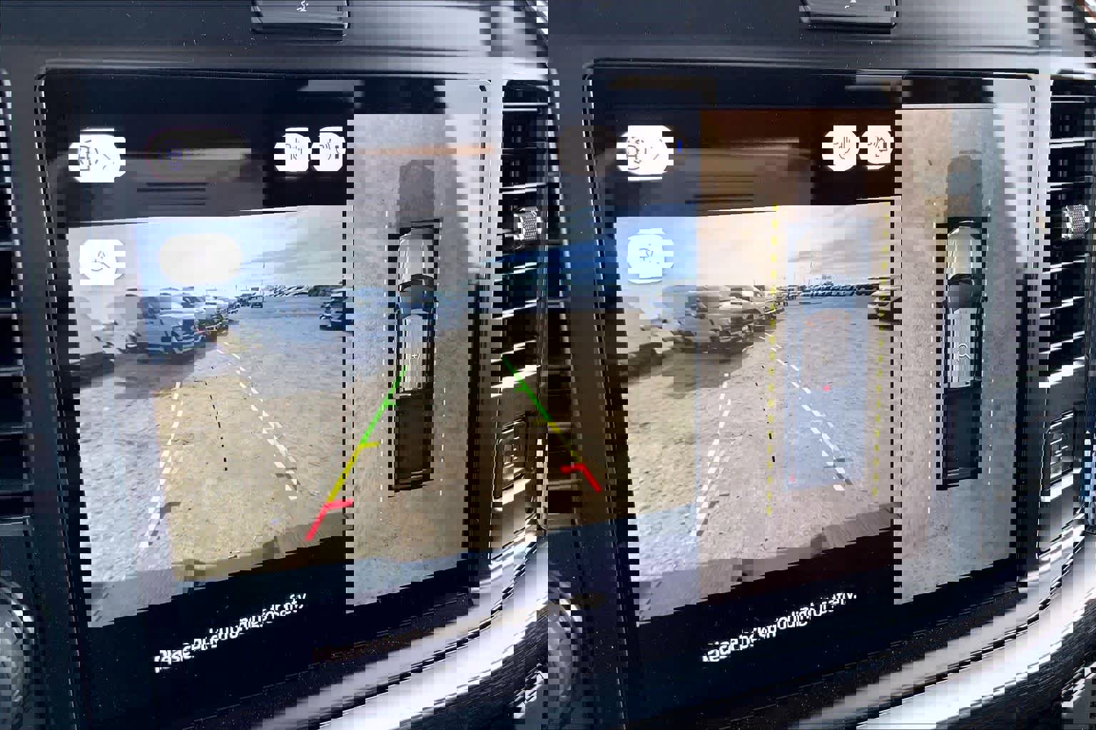 New 2026 Ford F250 Lariat w/ Lariat Premium Package image 18