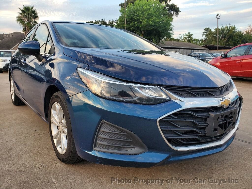 Used 2019 Chevrolet Cruze LT FWD image 7