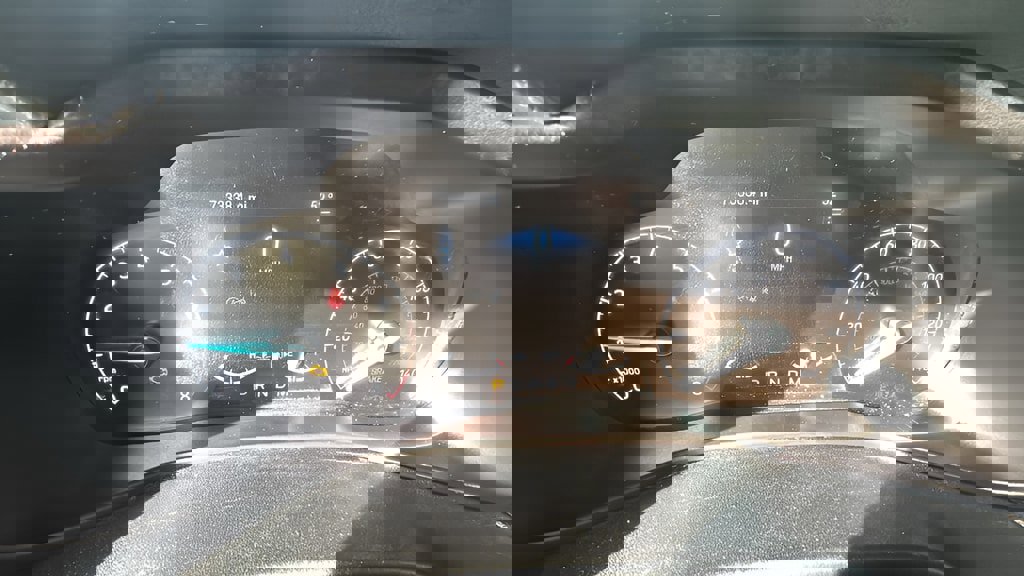 Used 2020 Ford Transit Connect XLT image 16