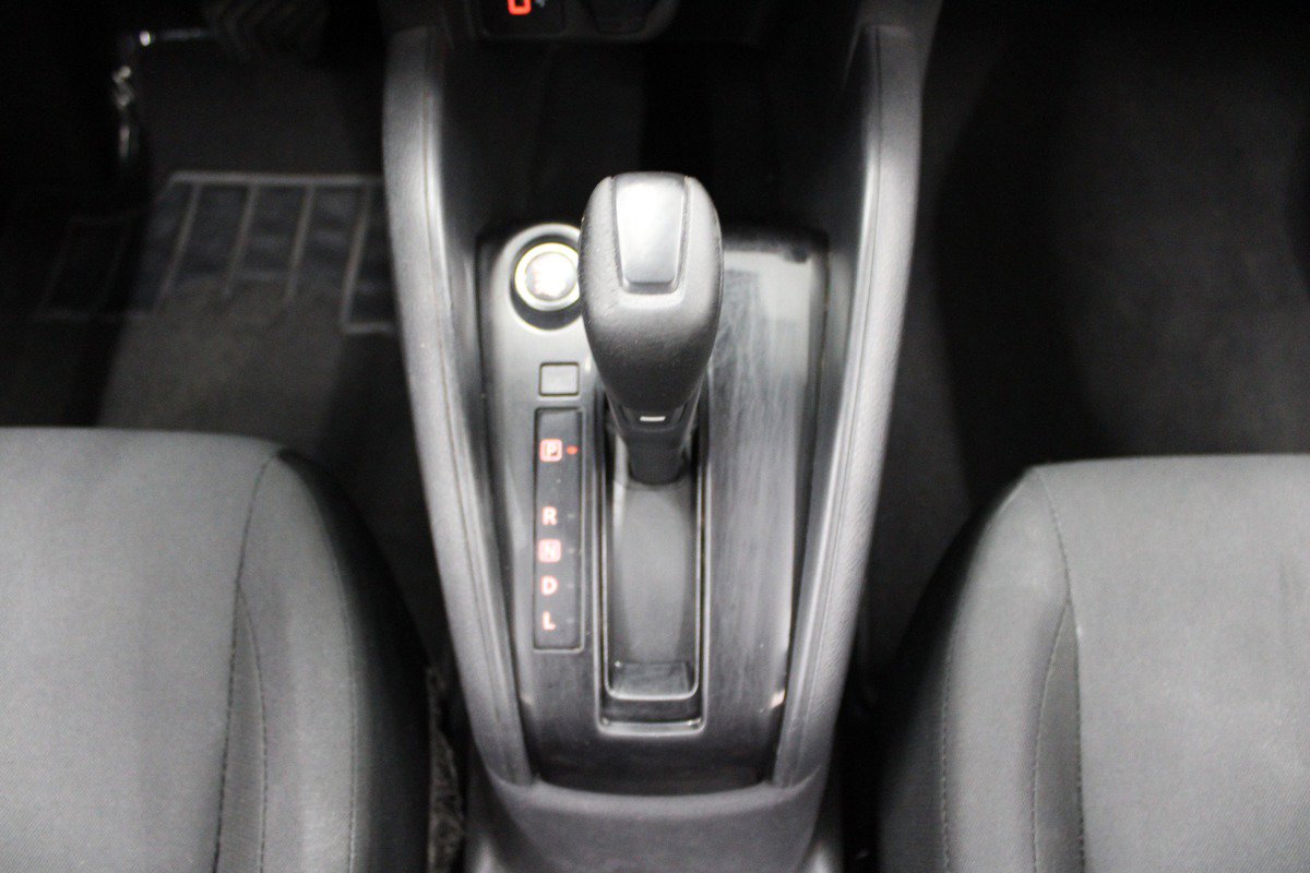 Used 2021 Nissan Versa S w/ Trunk Package image 23