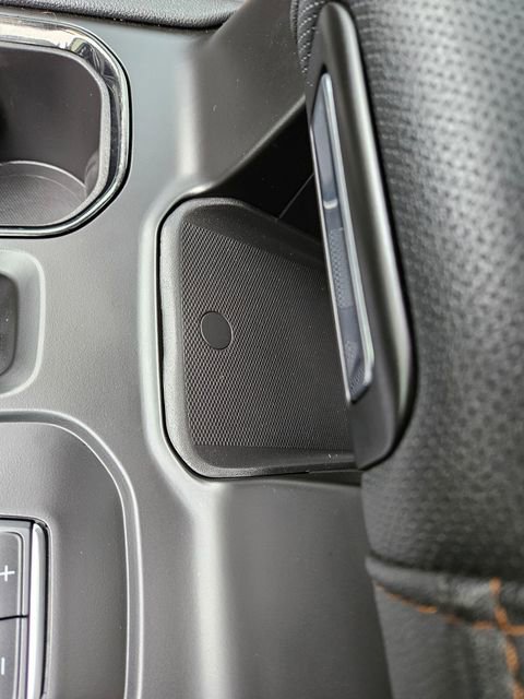 Used 2024 GMC Sierra 3500 AT4 w/ AT4 Preferred Package image 32