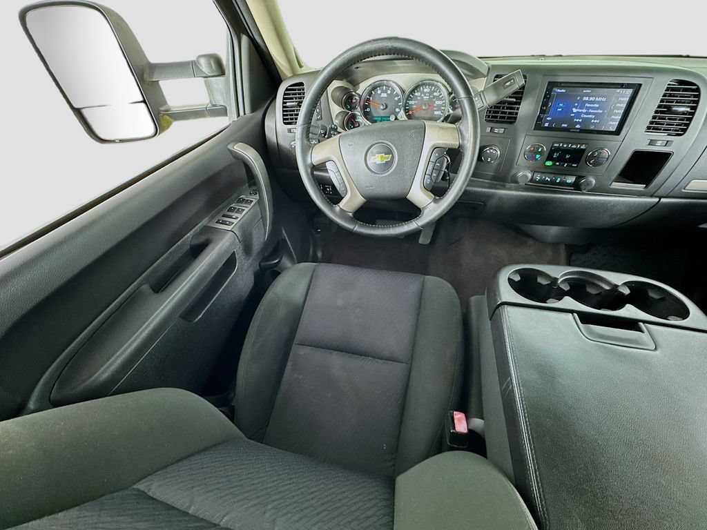 Used 2014 Chevrolet Silverado 3500 LT w/ Interior Plus Package AWD/4WD image 10
