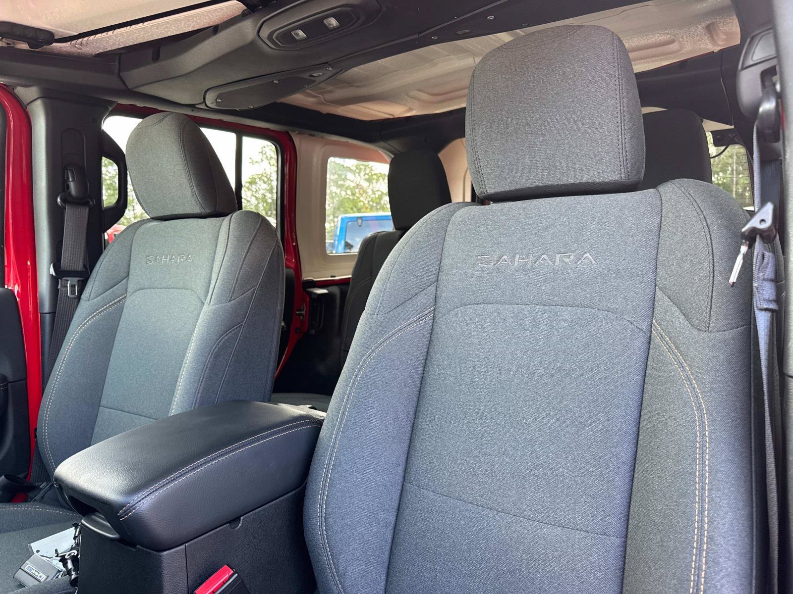 Certified 2024 Jeep Wrangler Unlimited Sahara AWD/4WD image 20