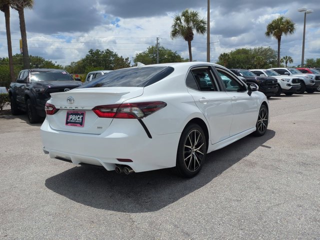 Certified 2023 Toyota Camry SE FWD image 5