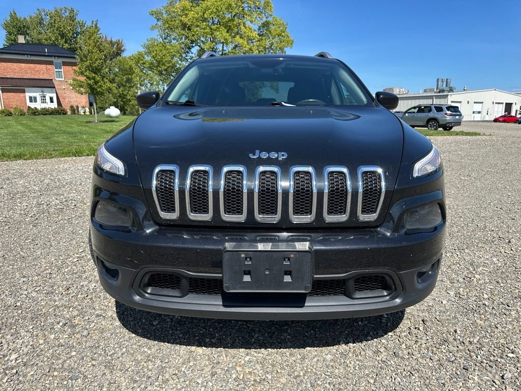 Used 2014 Jeep Cherokee Latitude w/ Comfort/Convenience Group AWD/4WD image 2
