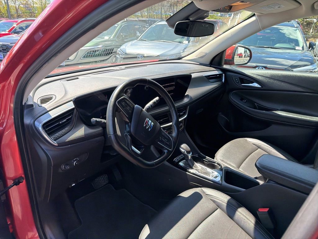 Used 2024 Buick Encore GX Sport Touring AWD/4WD image 21