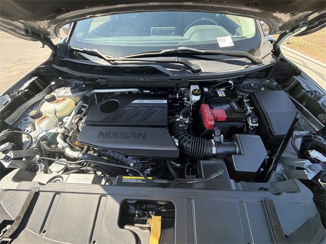 Used 2024 Nissan Rogue SV image 29