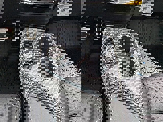 New 2026 Cadillac Optiq Sport 2 image 18