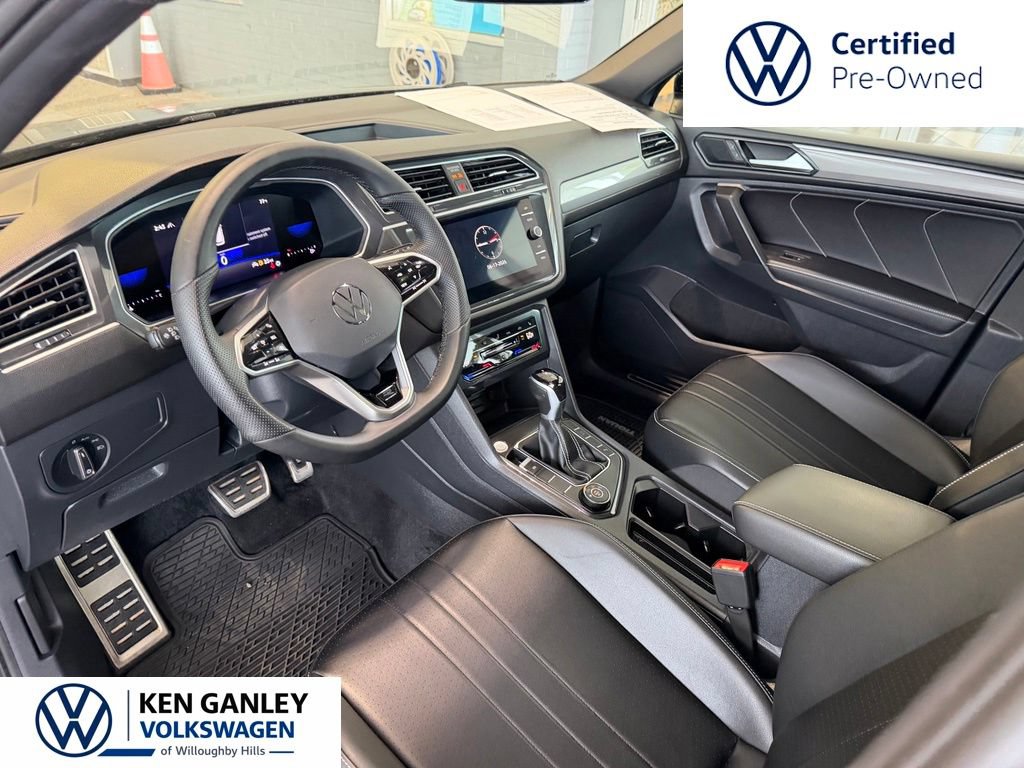 Certified 2024 Volkswagen Tiguan SE R-Line AWD/4WD image 10