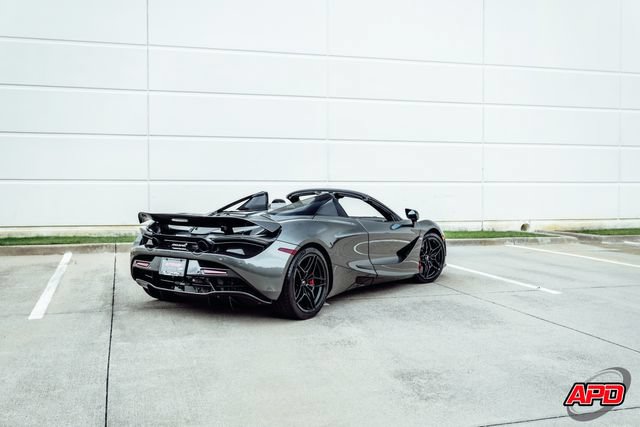 Used 2020 McLaren 720S Performance RWD image 22
